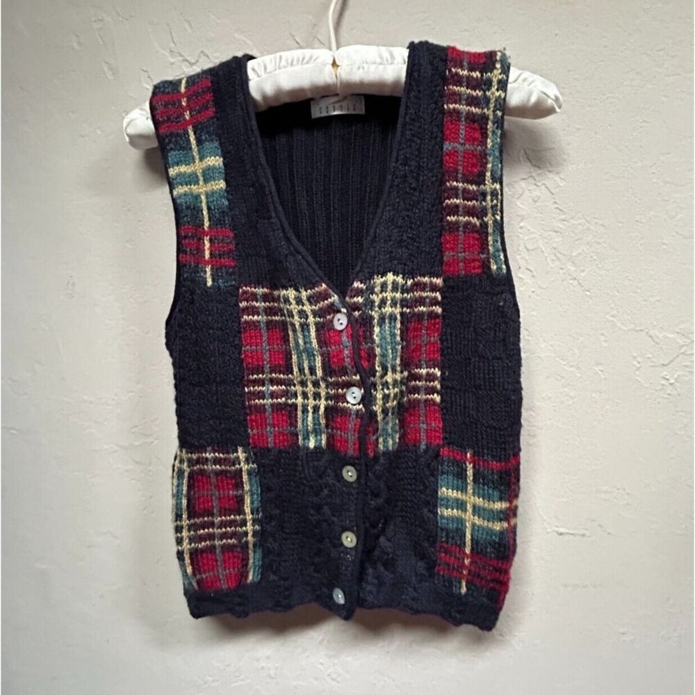 Vintage Precis Petite Small Black/Red Plaid Cable-Knit V-Neck Sweater Vest Wool